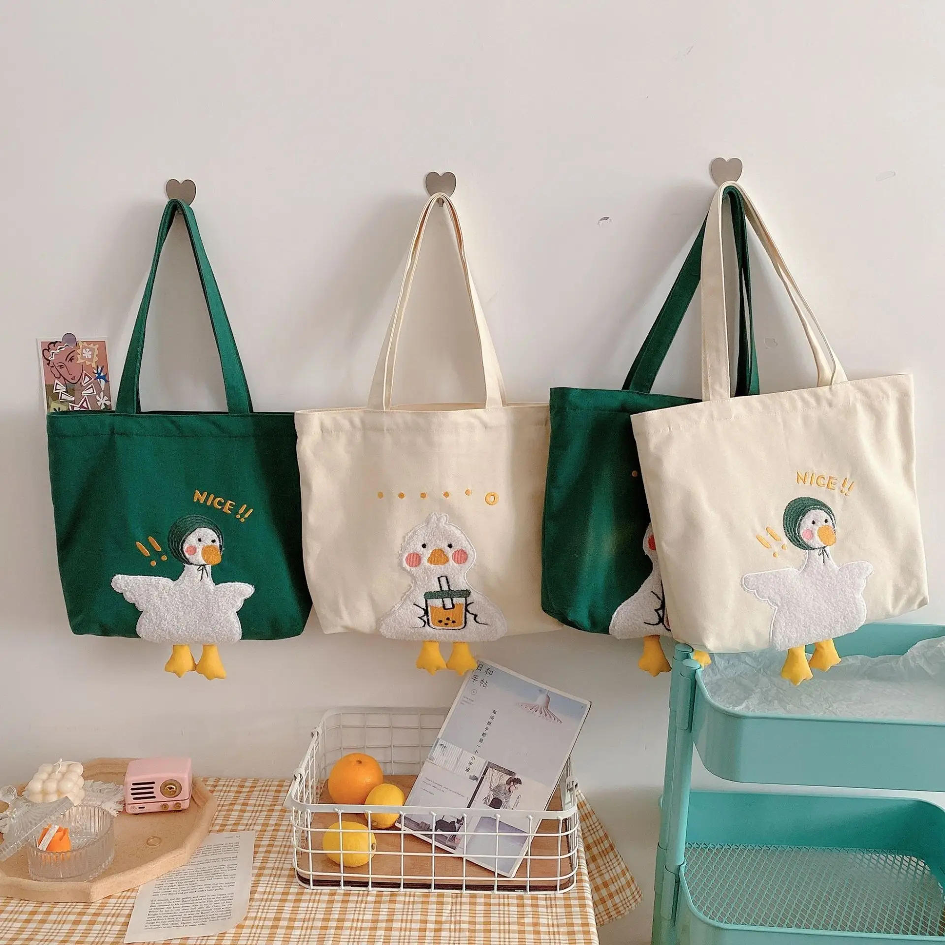 Bonito design das mulheres bol - Interior Design School avaliação e preço